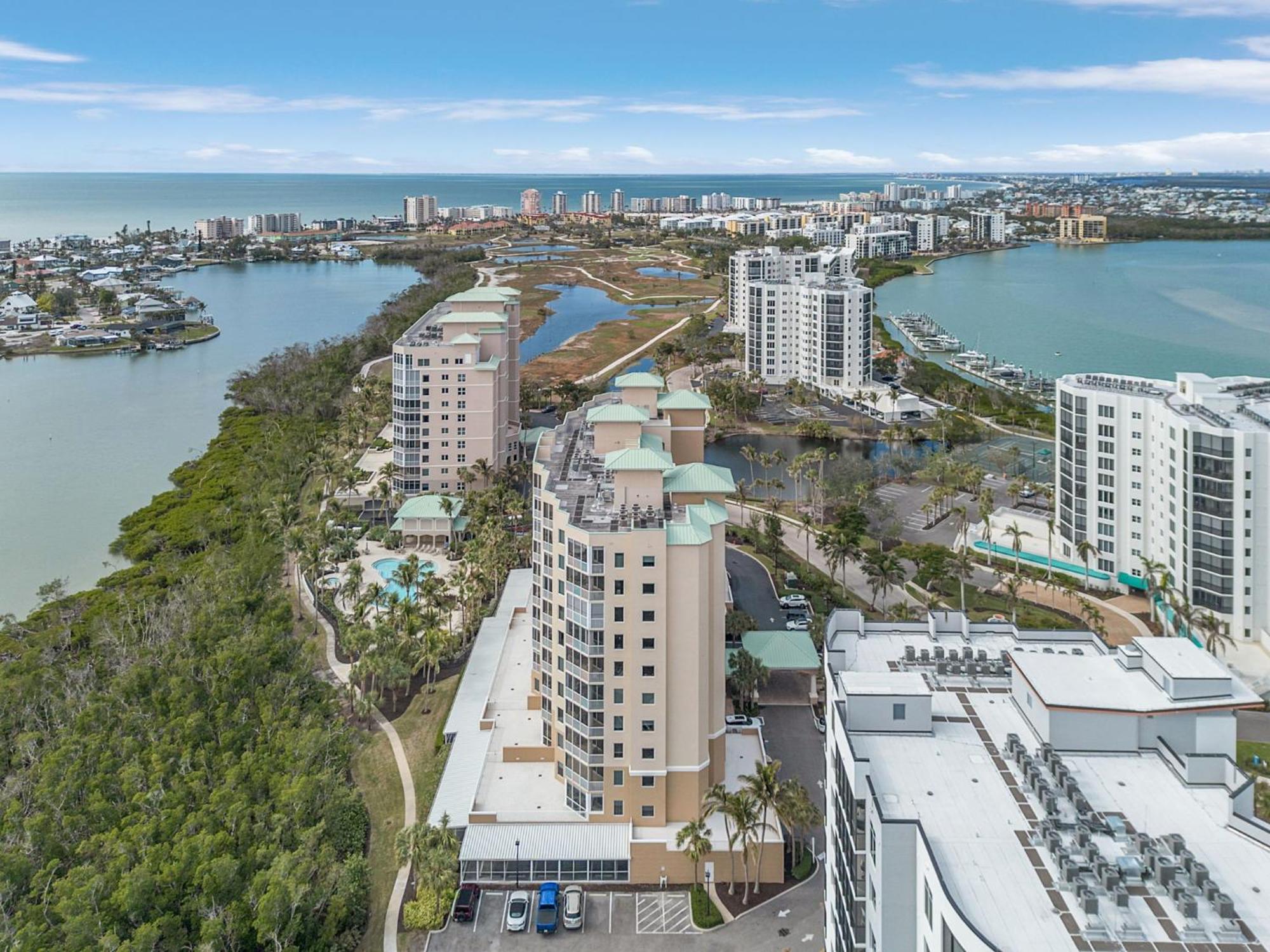 Waterfront Condo W/ Bay Views, Pool & Tennis Court Fort Myers Beach Luaran gambar